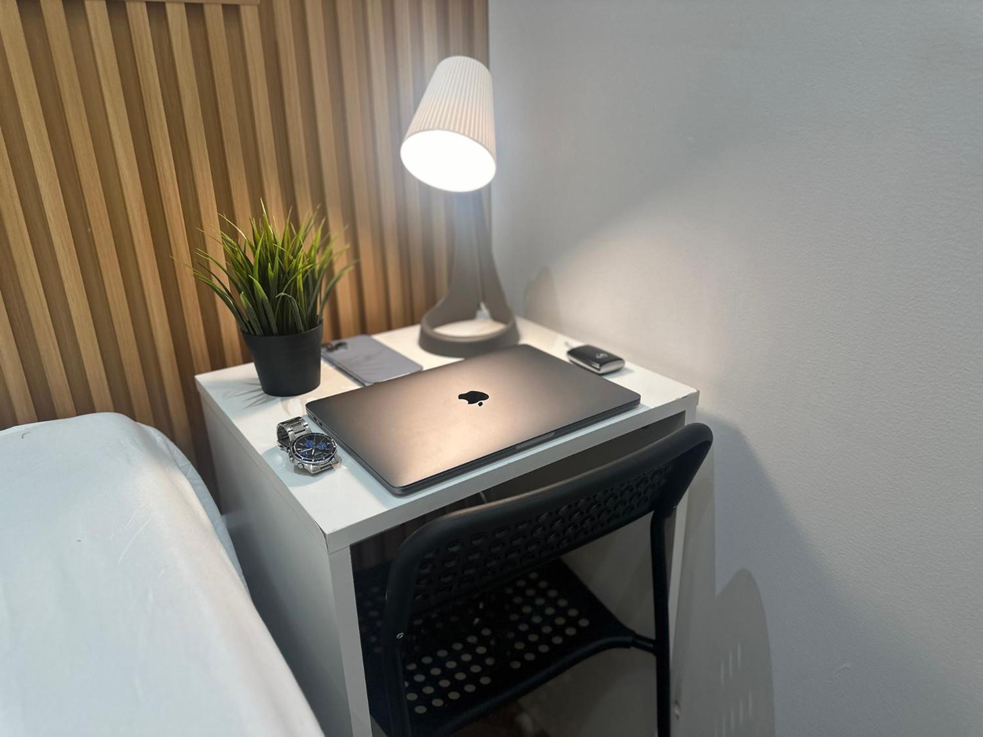 Quiet Partition Room In Tecom Barsha Heights دبي المظهر الخارجي الصورة